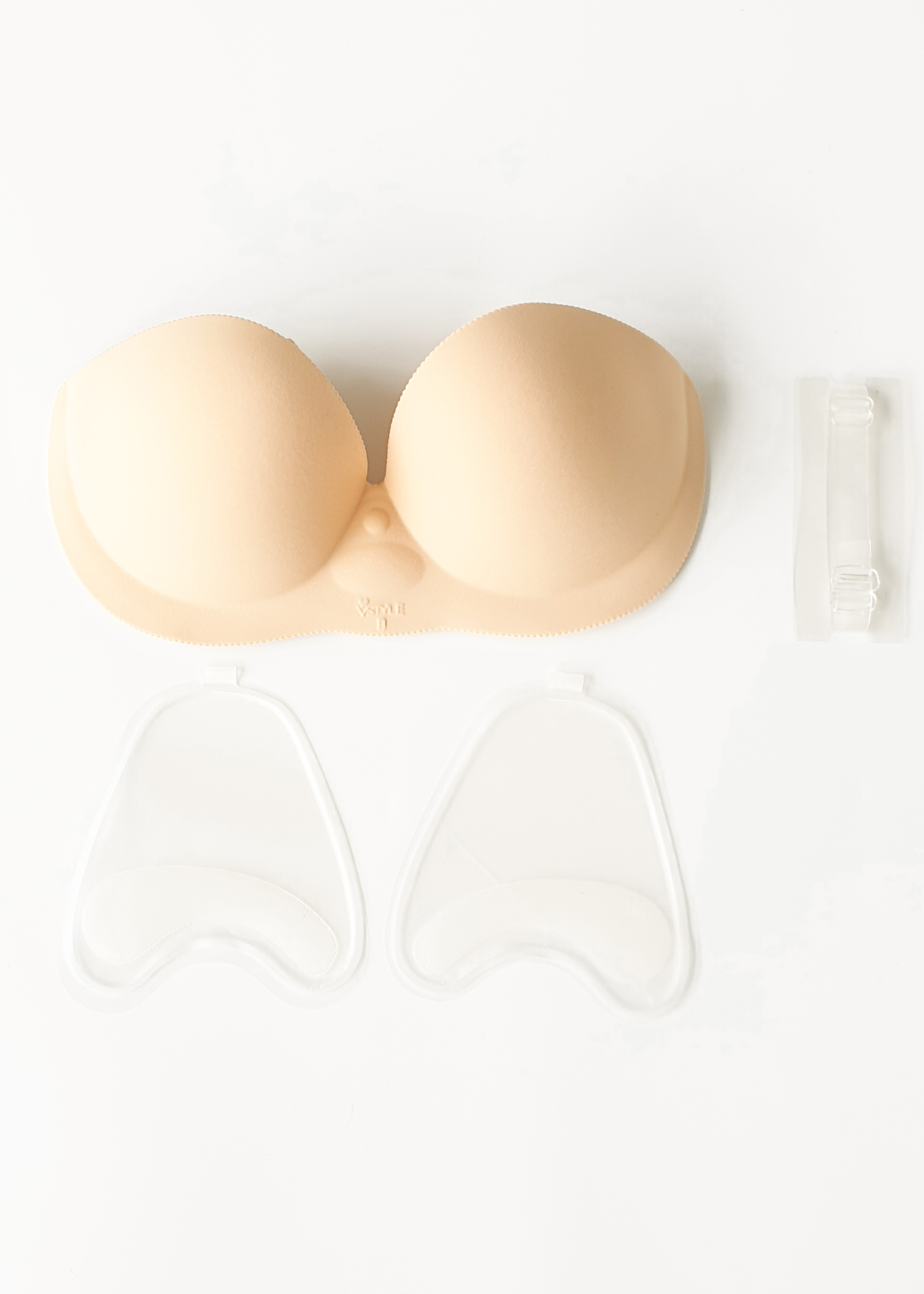 Bare Minimum Backless Bra + Adhesive Gel Wings - Image 10